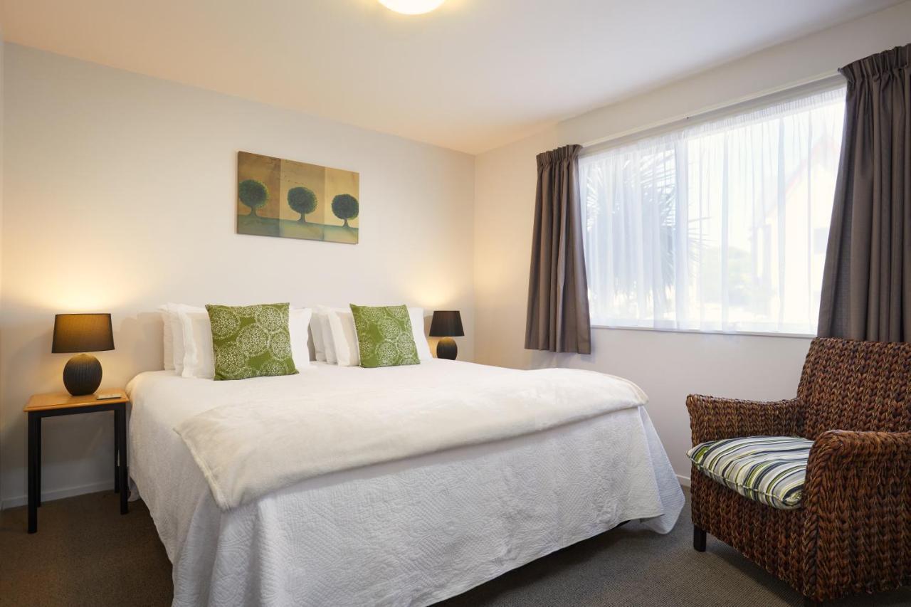 Blenheim Palms Motel Kültér fotó