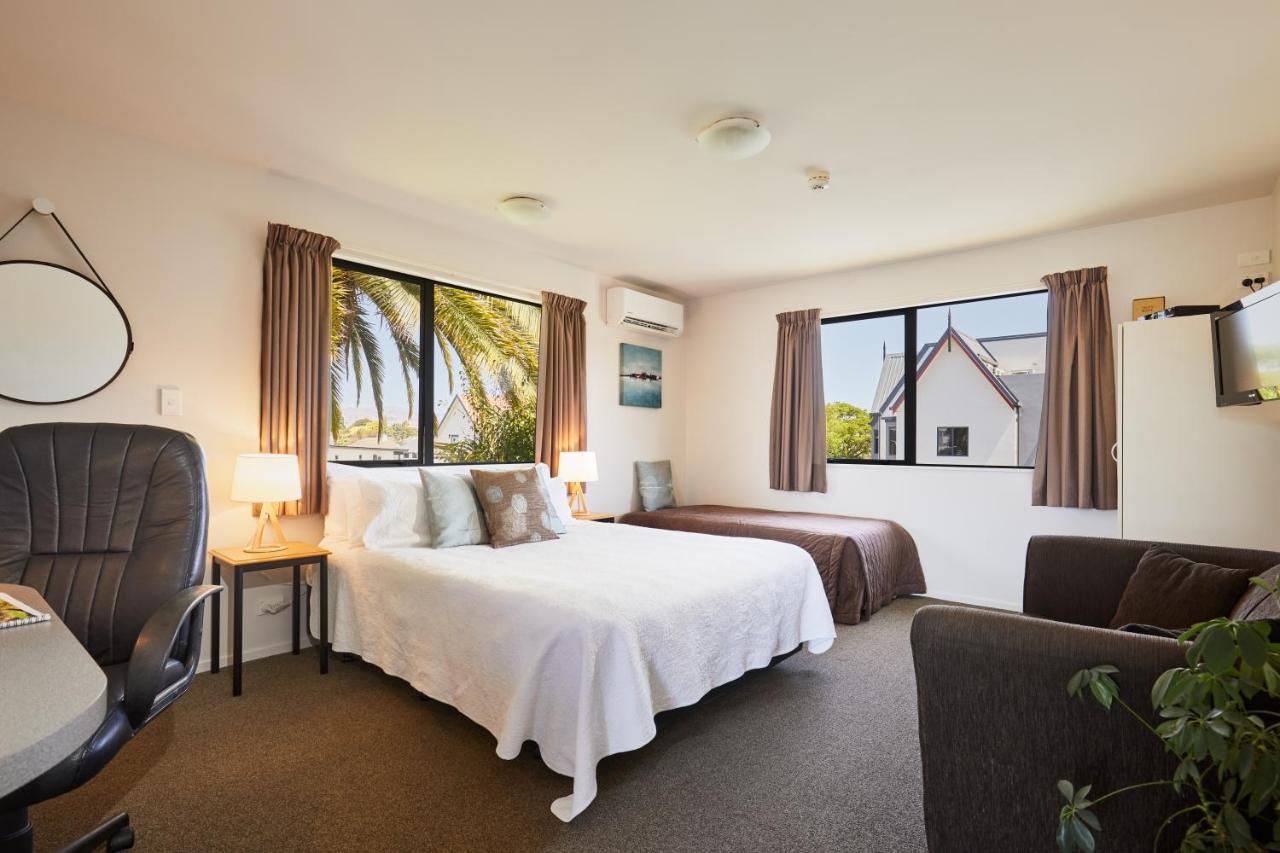 Blenheim Palms Motel Kültér fotó
