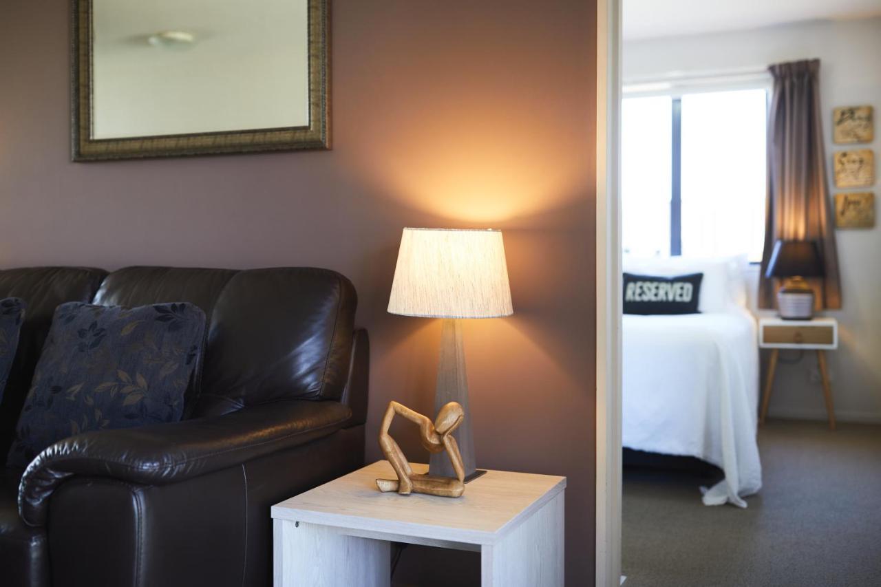 Blenheim Palms Motel Kültér fotó