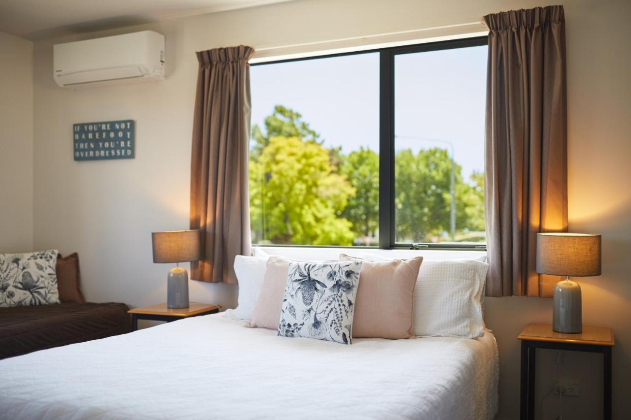Blenheim Palms Motel Kültér fotó