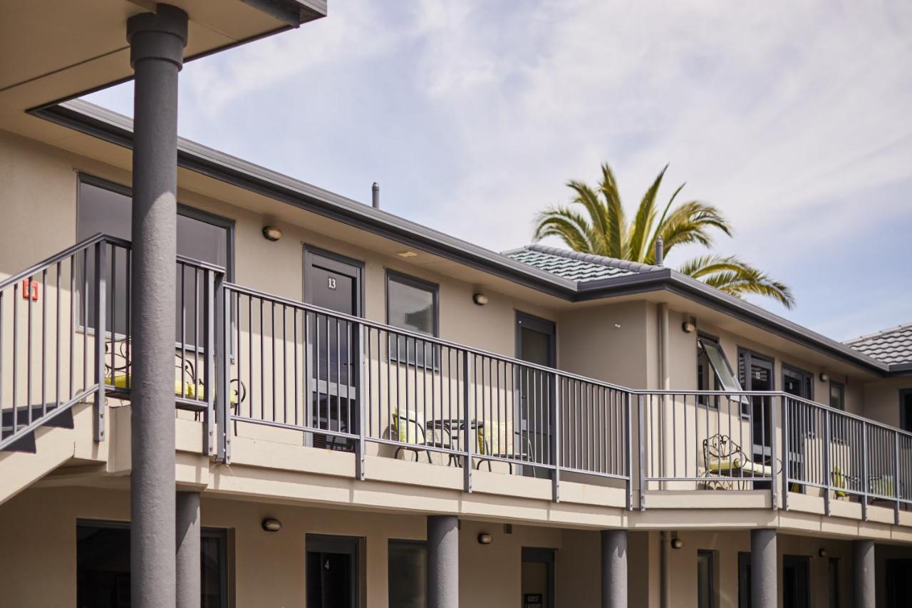 Blenheim Palms Motel Kültér fotó
