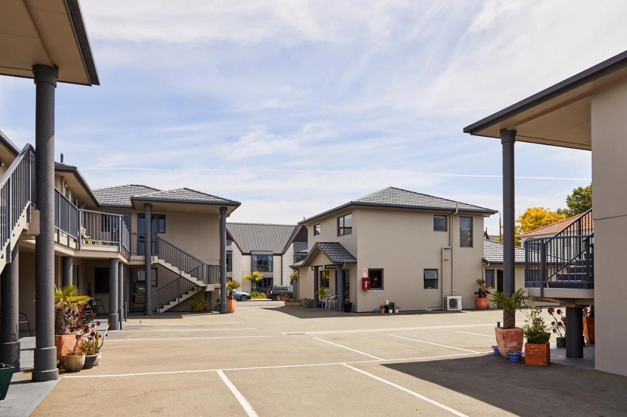 Blenheim Palms Motel Kültér fotó