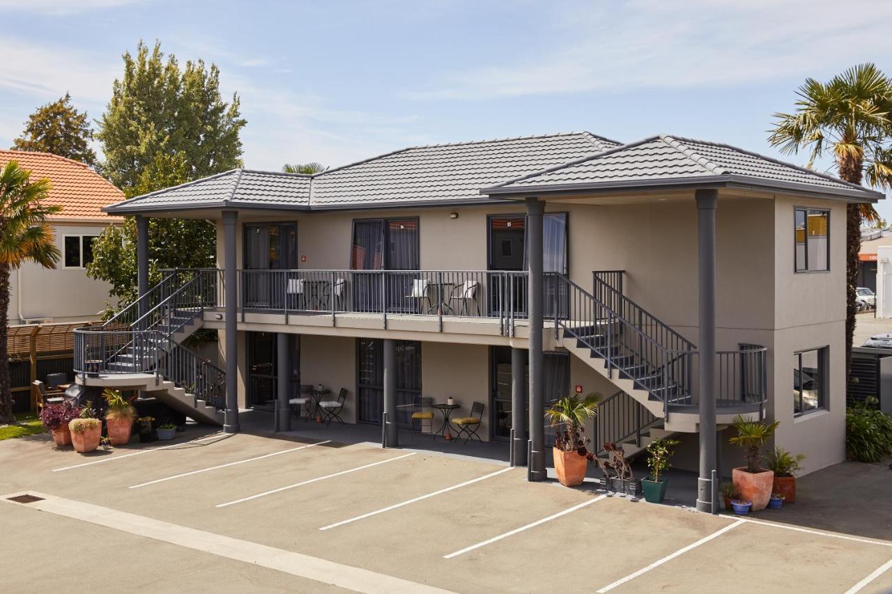 Blenheim Palms Motel Kültér fotó