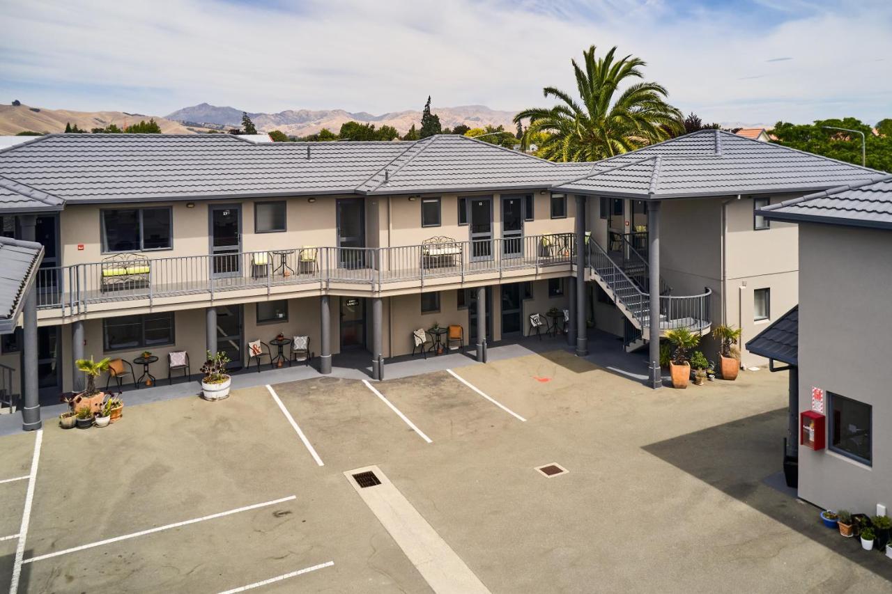 Blenheim Palms Motel Kültér fotó