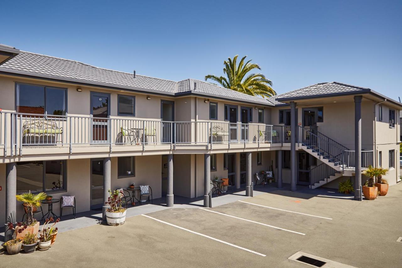 Blenheim Palms Motel Kültér fotó