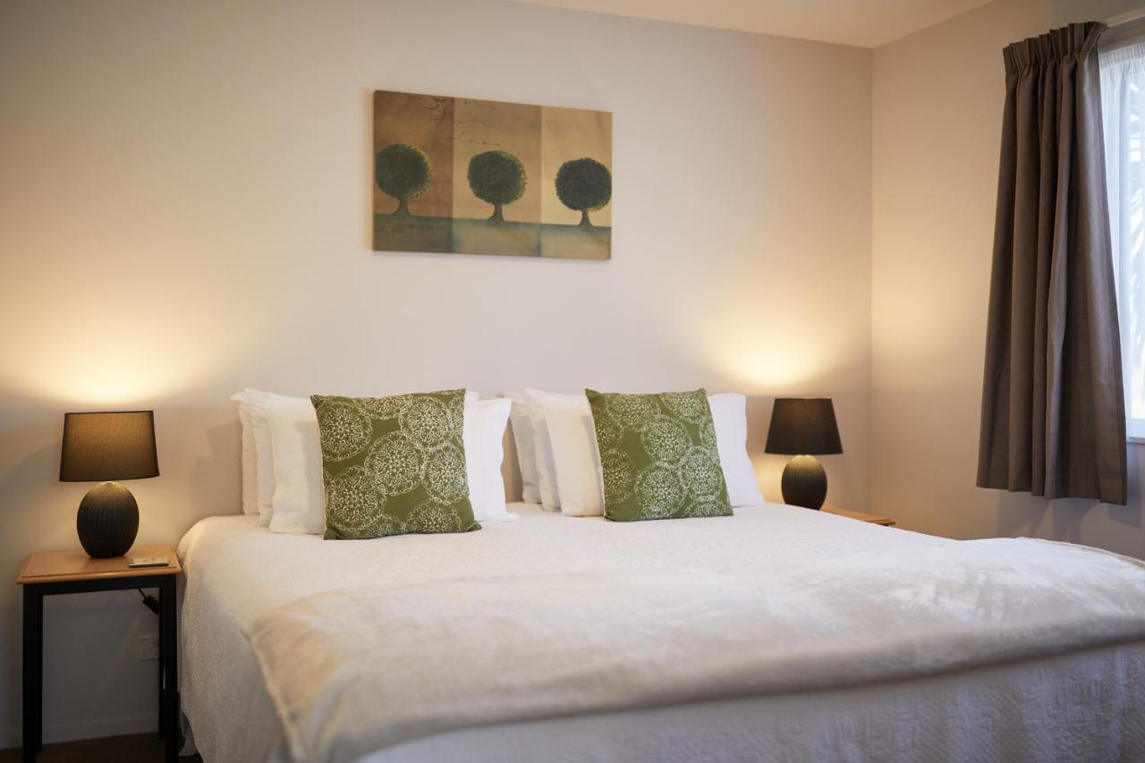 Blenheim Palms Motel Kültér fotó